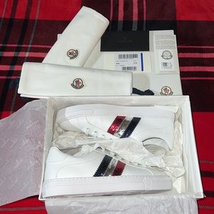 NEW MONCLER Ariel Stripe Leather Sneakers (SIZE 8) 100% Authentic❗️